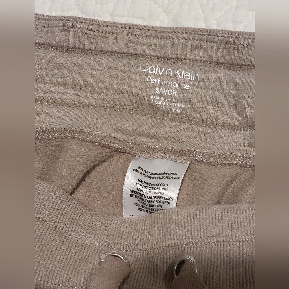 Calvin Klein Tan Sweatpants size small - Picture 6 of 7